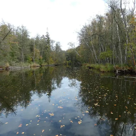 Mit Balkon, Zimmermann * Strasen