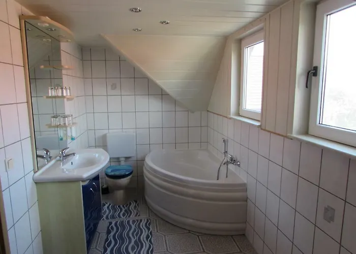 Mit Balkon, Zimmermann